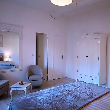 Le Clos De Chaussy 3*